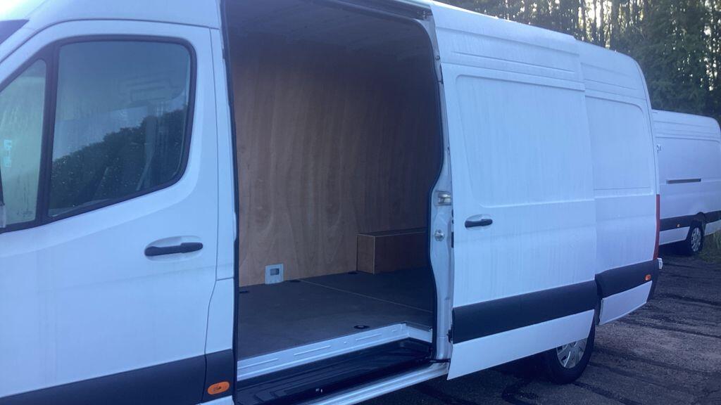 Mercedes-Benz Sprinter